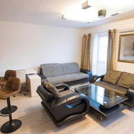 Apartment Vodni With Parking Brno Ngoại thất bức ảnh