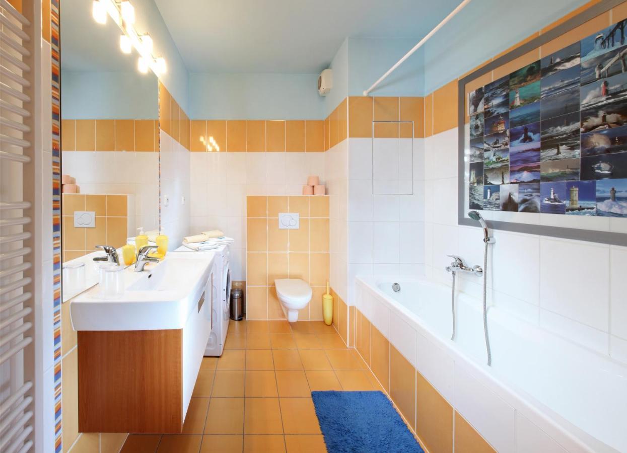 Apartment Vodni With Parking Brno Phòng bức ảnh