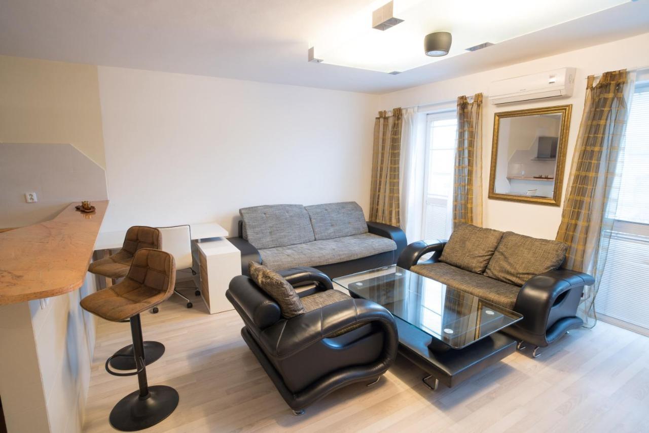 Apartment Vodni With Parking Brno Ngoại thất bức ảnh