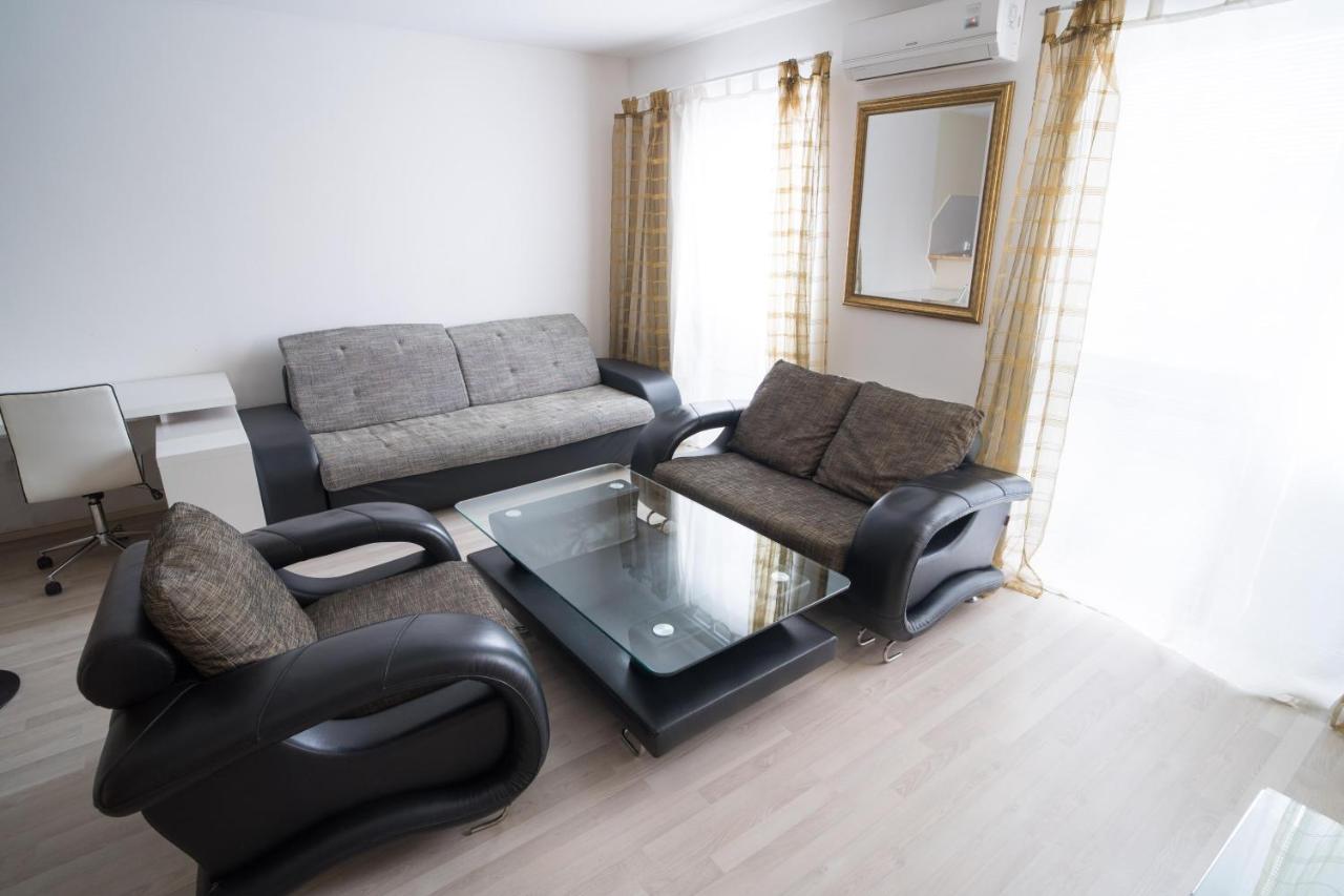 Apartment Vodni With Parking Brno Ngoại thất bức ảnh